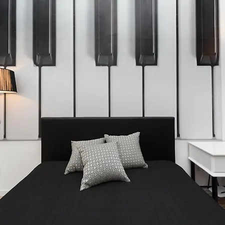 Aparthotel Dietla 66 Apartments 3*
